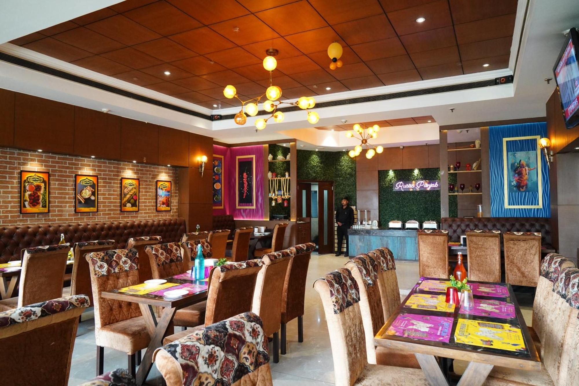 Hotel Imperial Executive Λουντιάνα Εξωτερικό φωτογραφία